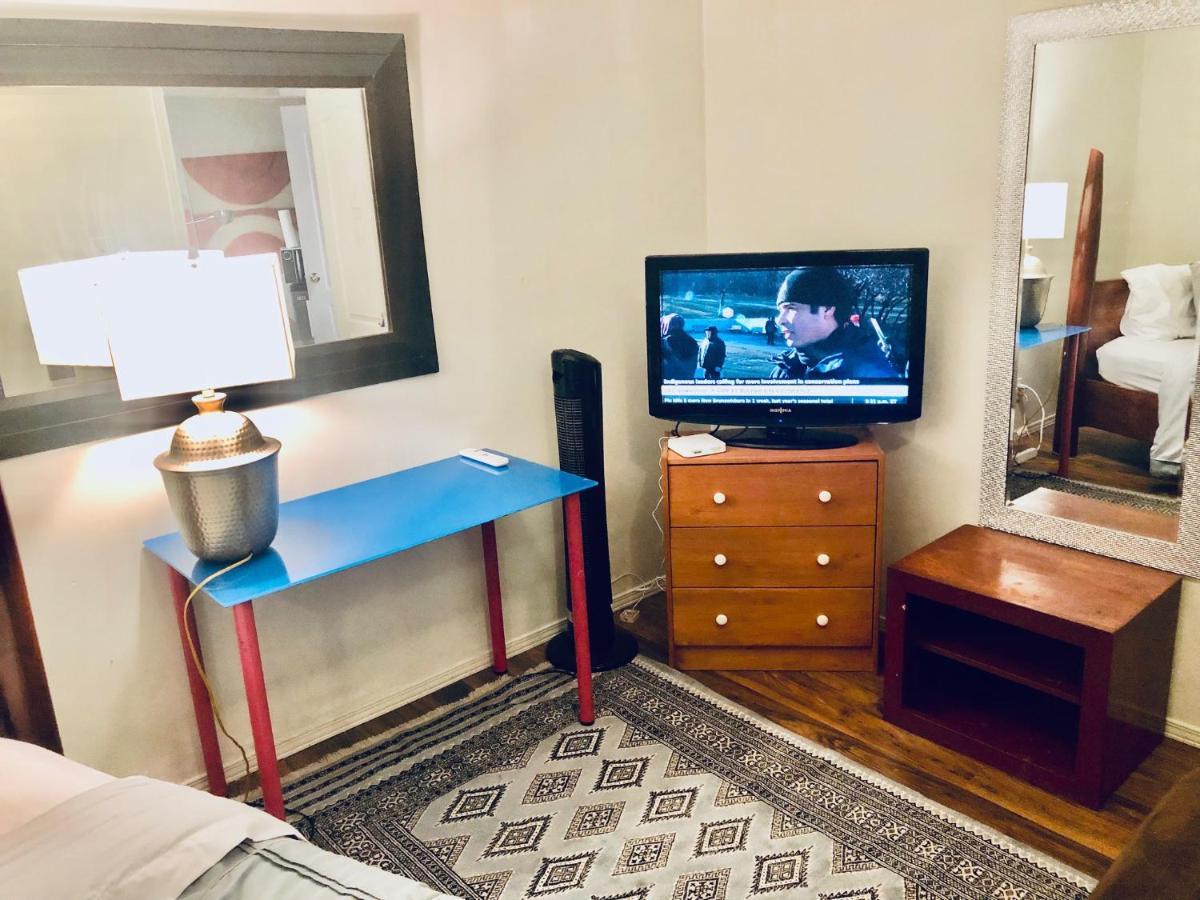 Cozy Apartment In Oakville , Ontario , Canada 외부 사진